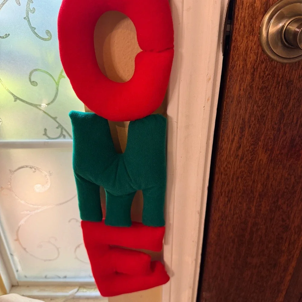 N/A festive plush