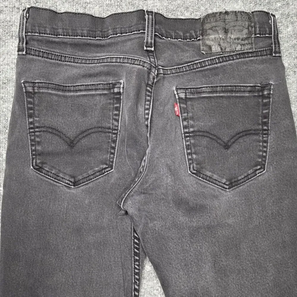 Levis classic versatile