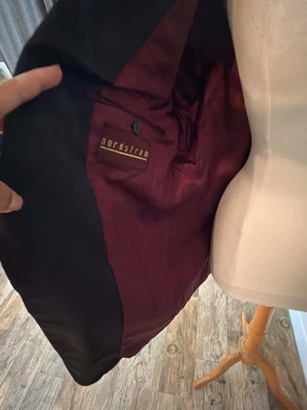 Nordstrom Plaid Tuxedo Dinner Jacket Burgundy Black Satin Shawl Collar