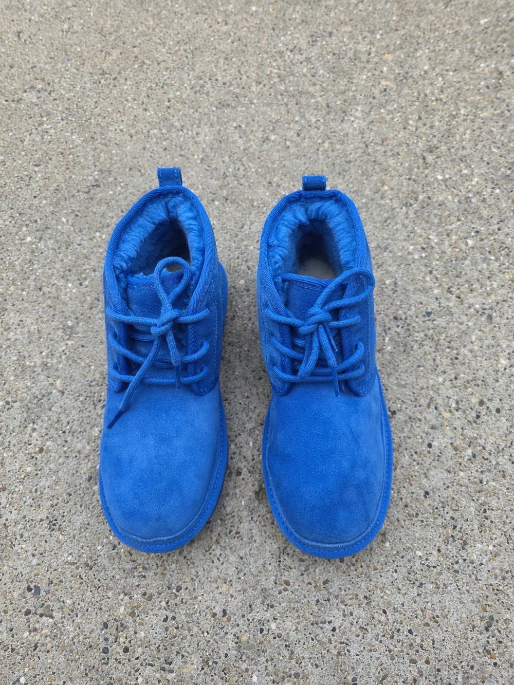 UGG barely worn