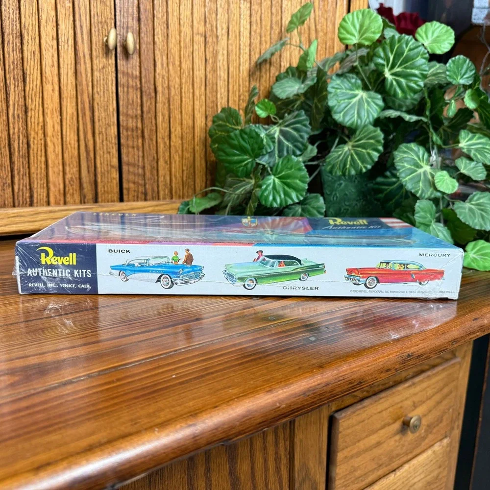 Revell number design