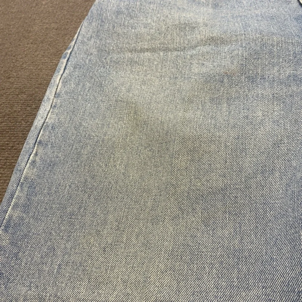 Levis ** these