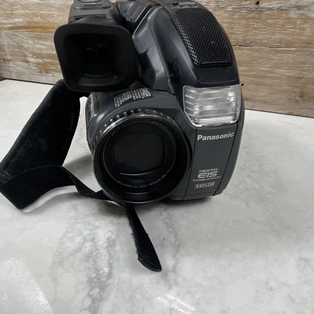 Panasonic palmcorder pv