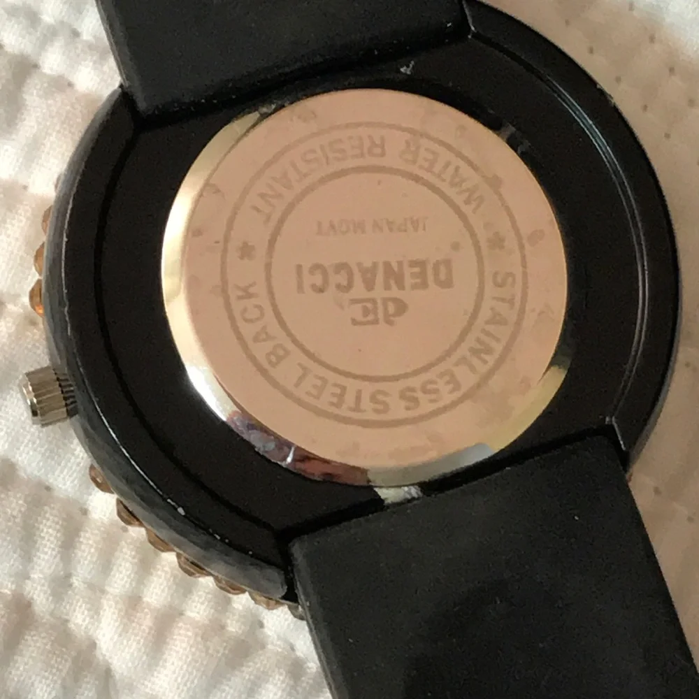 Denacci watch gold