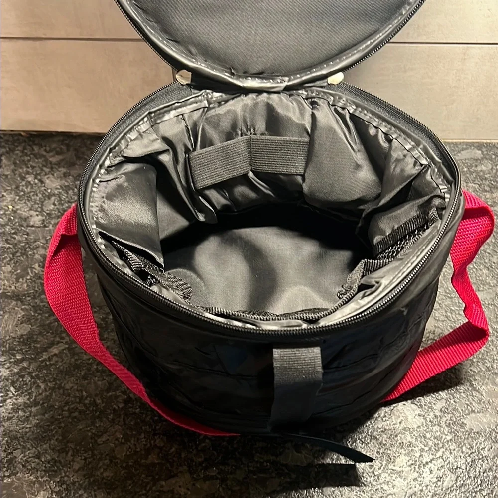 Tupperware round insulated