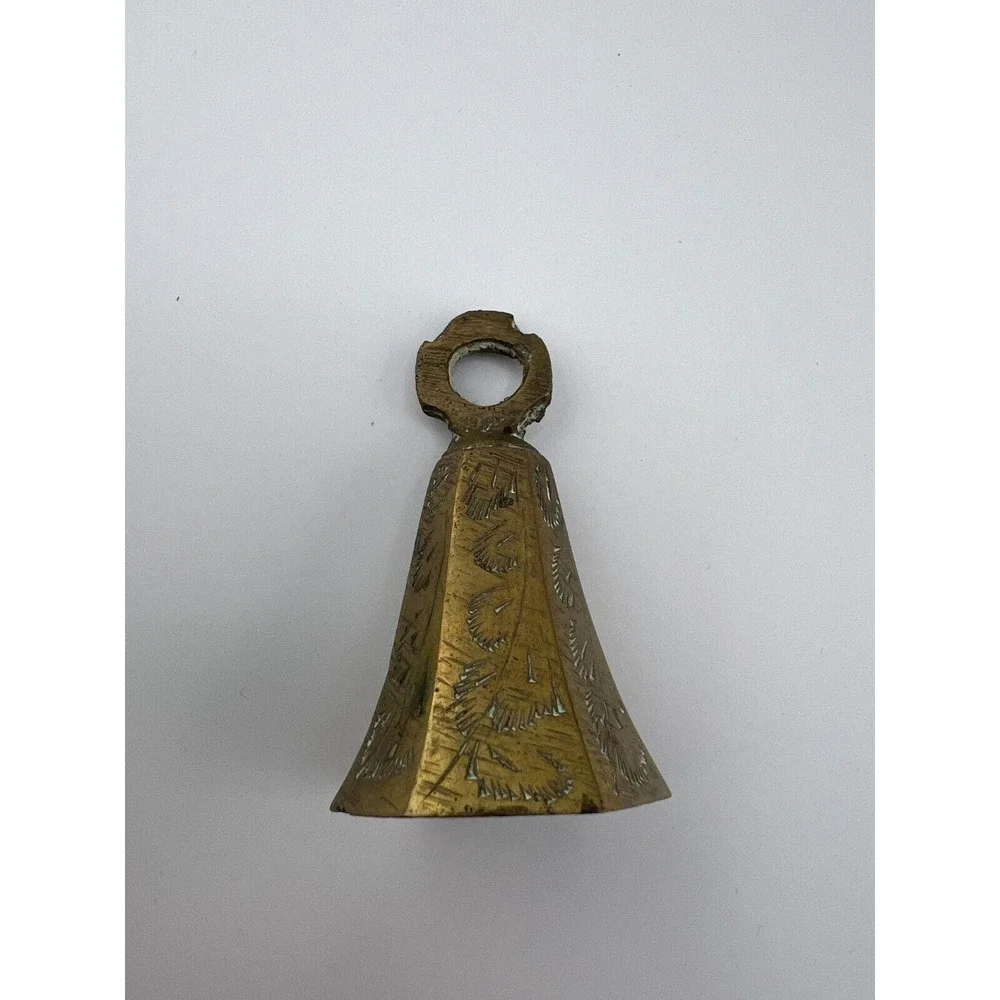 Unbranded vintage gold