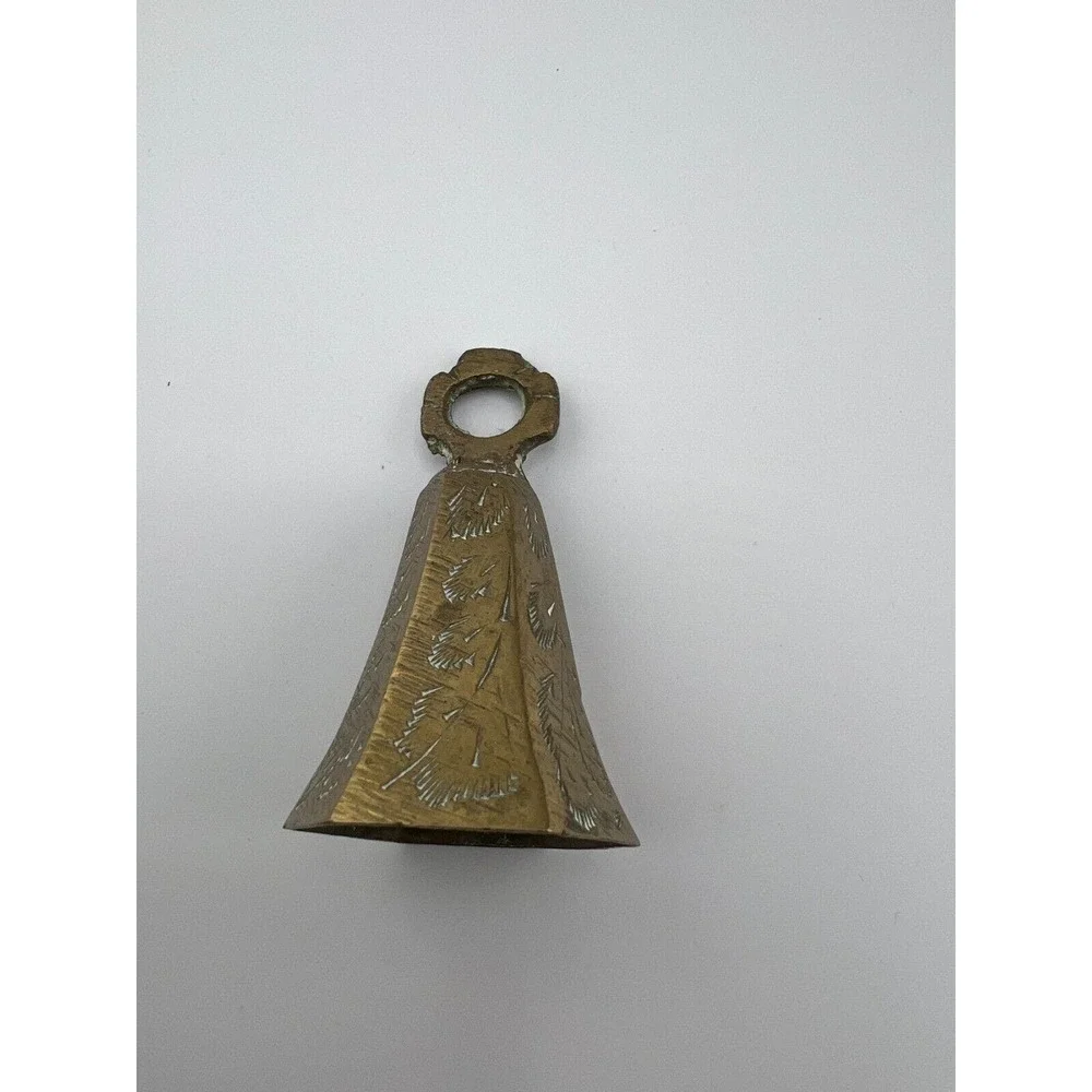 Unbranded vintage gold