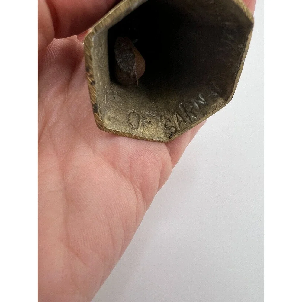 Unbranded vintage gold