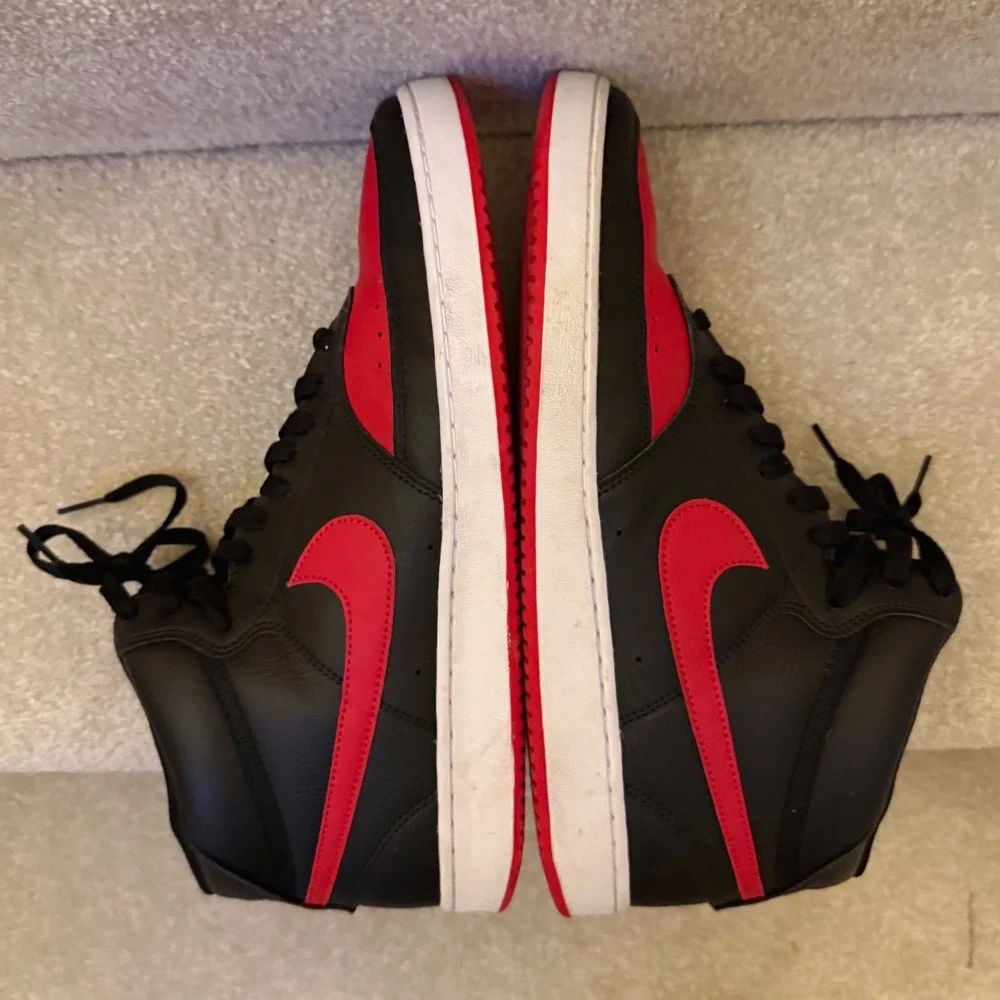 Nike black red