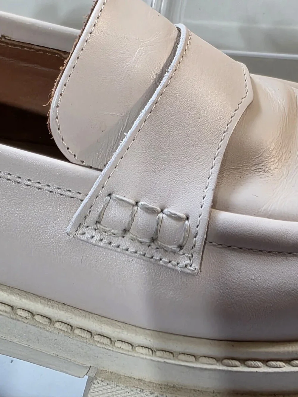ALOHAS trailblazer leather