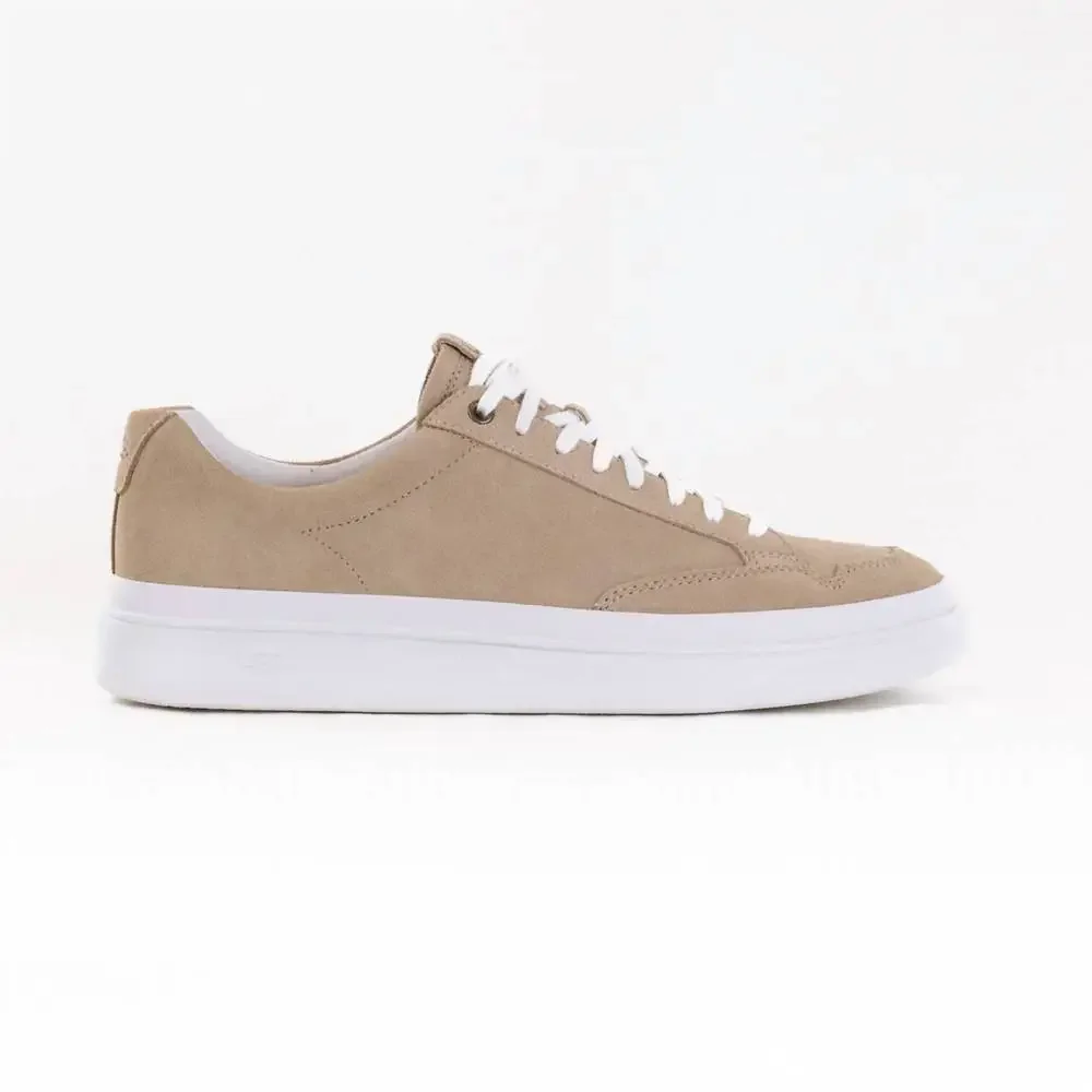 UGG casual low