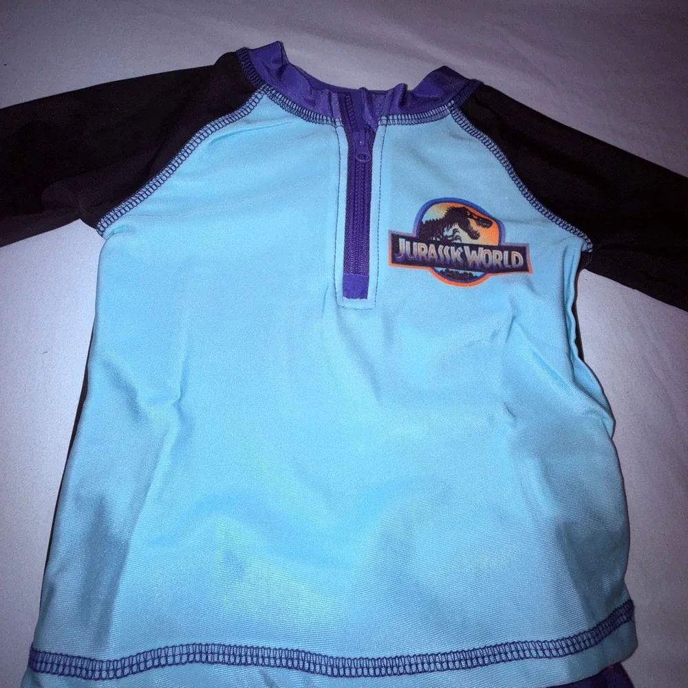 Jurassic World Swimwear Set Kids 12M Blue NEW UPF 50+ Dinosaur 2pc‎ Rash Guard