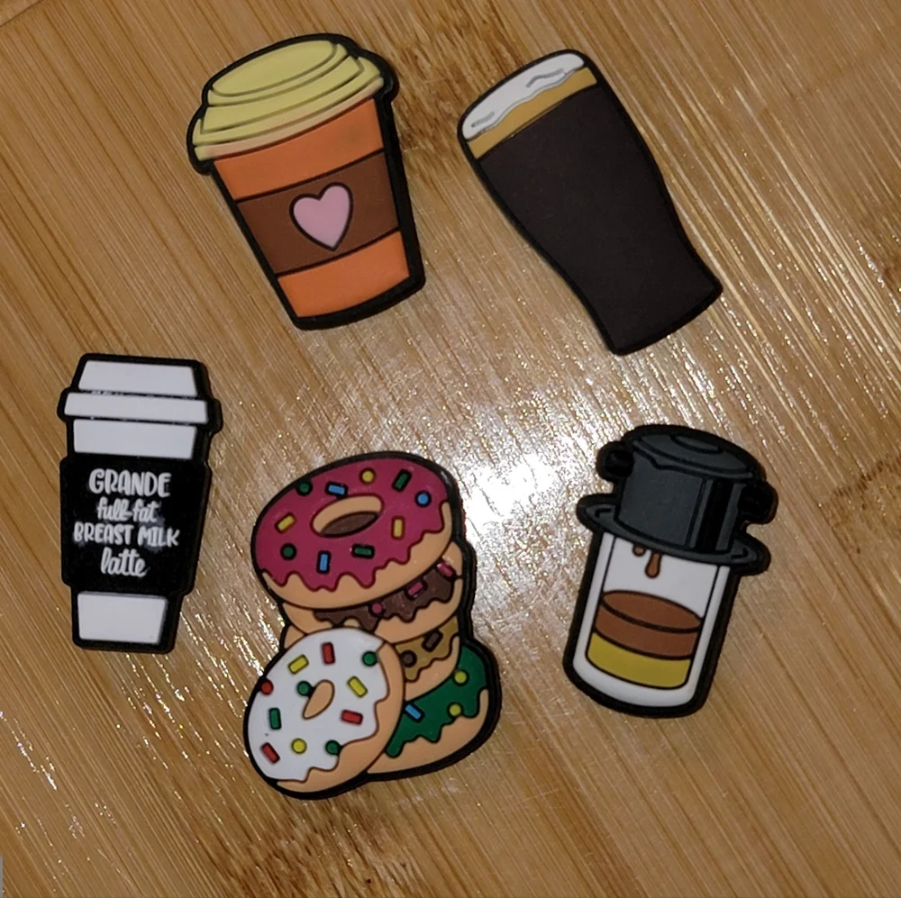Crocs Charms lot of 5 Coffee Drinks including coffee drip‎ machine. New