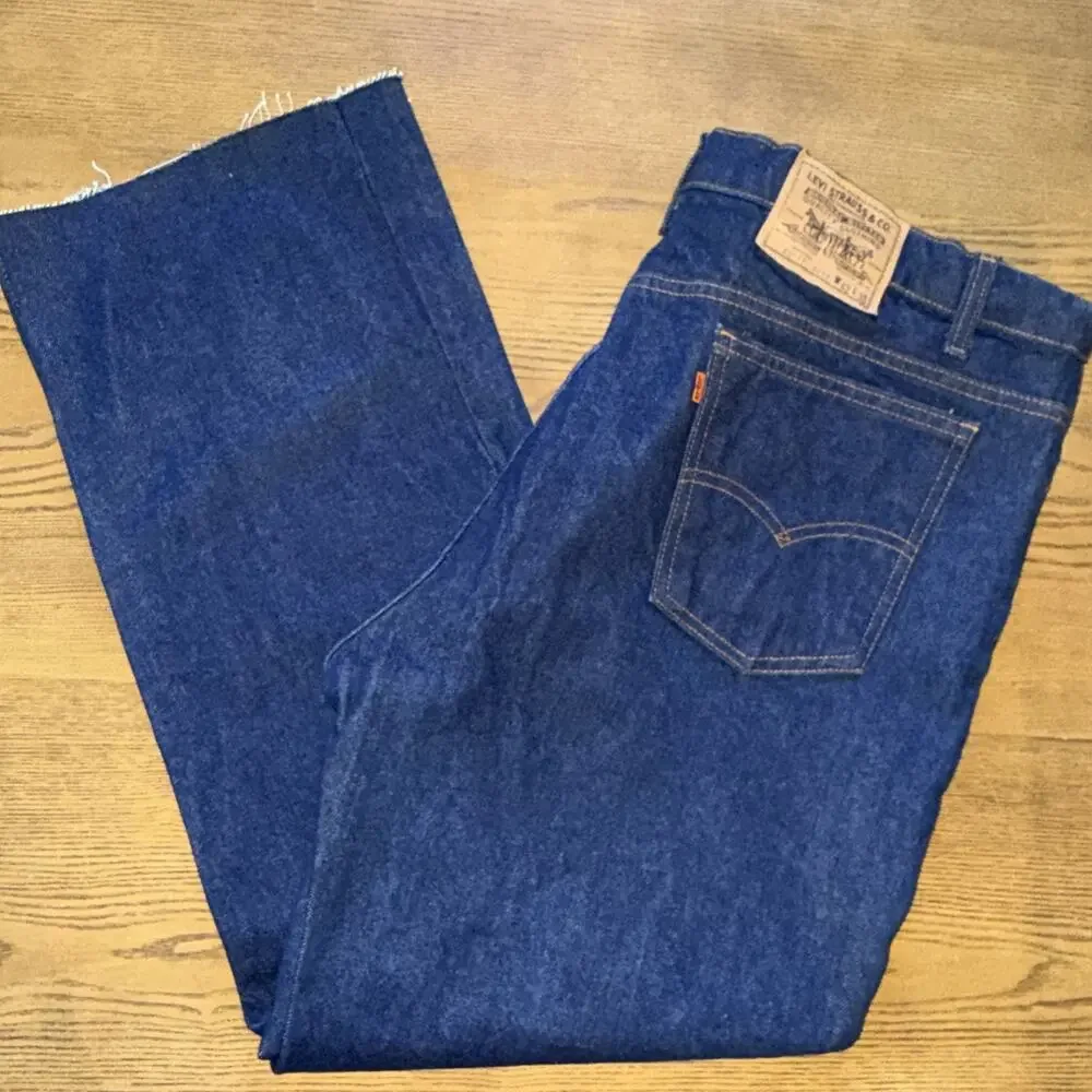 Levis up sale