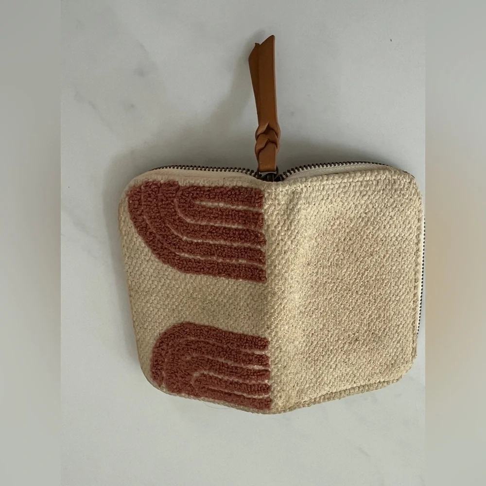 Universal Thread durable bohemian