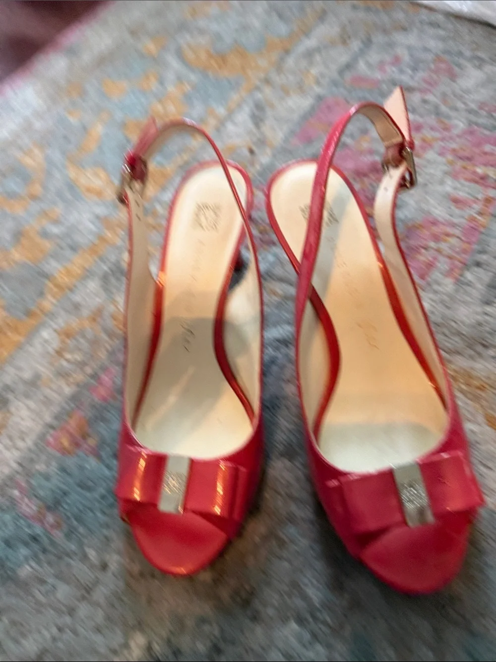 Anne Klein anne klein