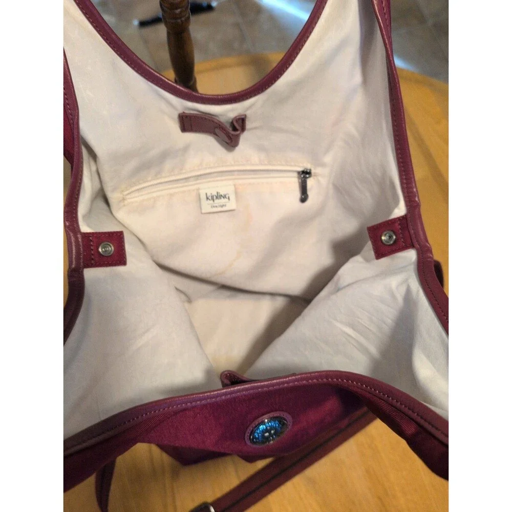 Kipling this large