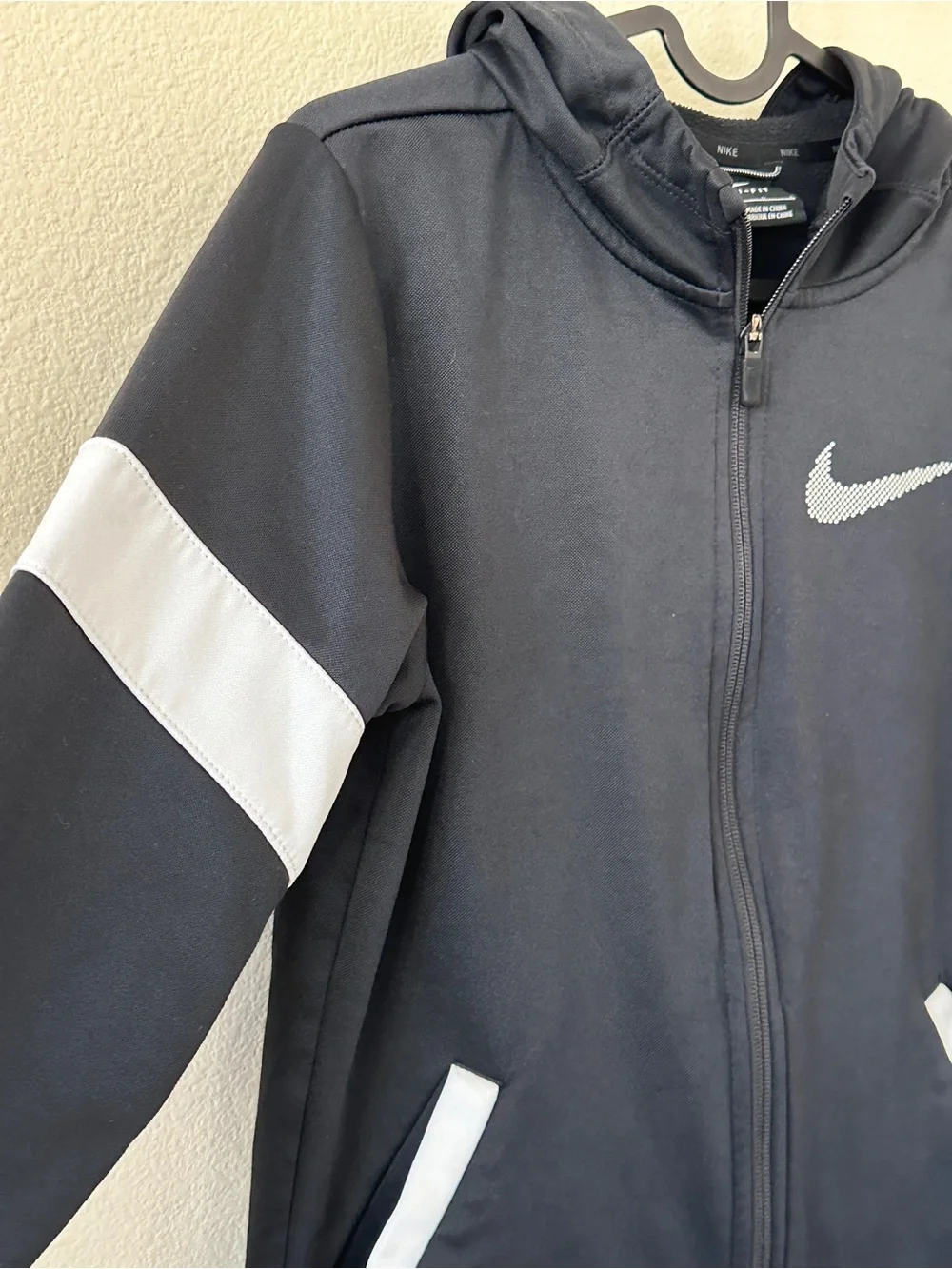 Nike jacket size