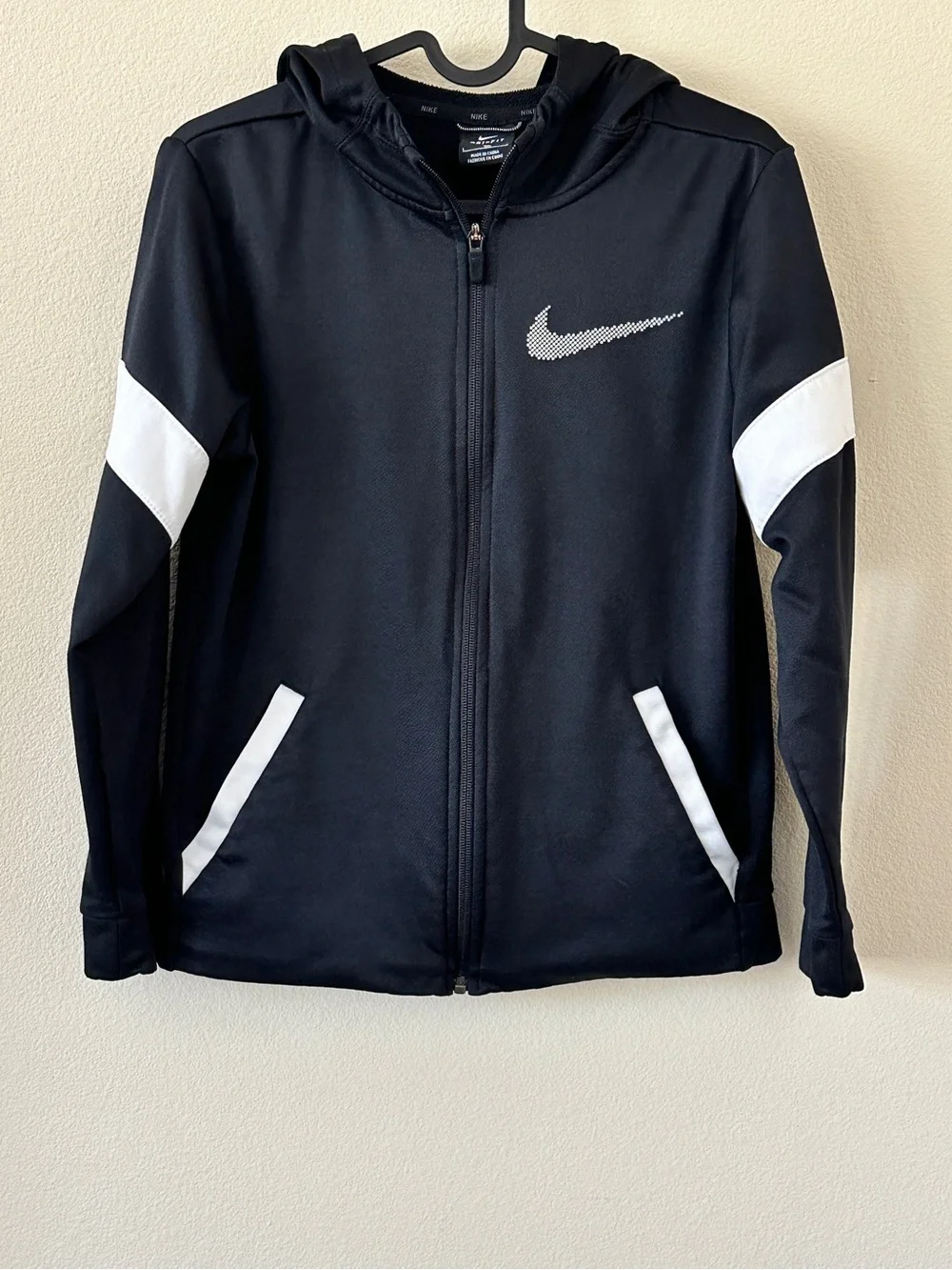 Nike jacket size