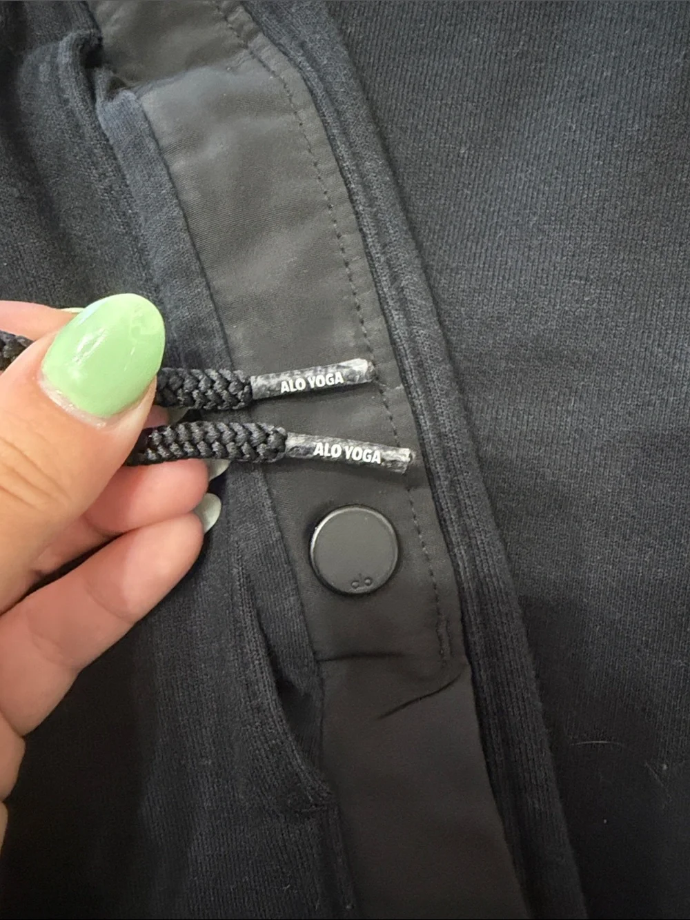 ALO Yoga size medium