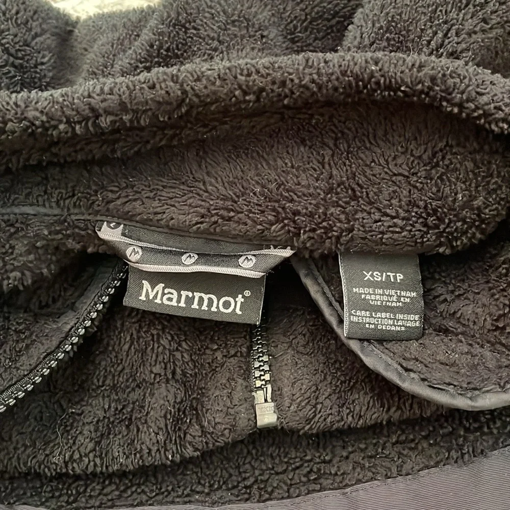 Marmot very good
