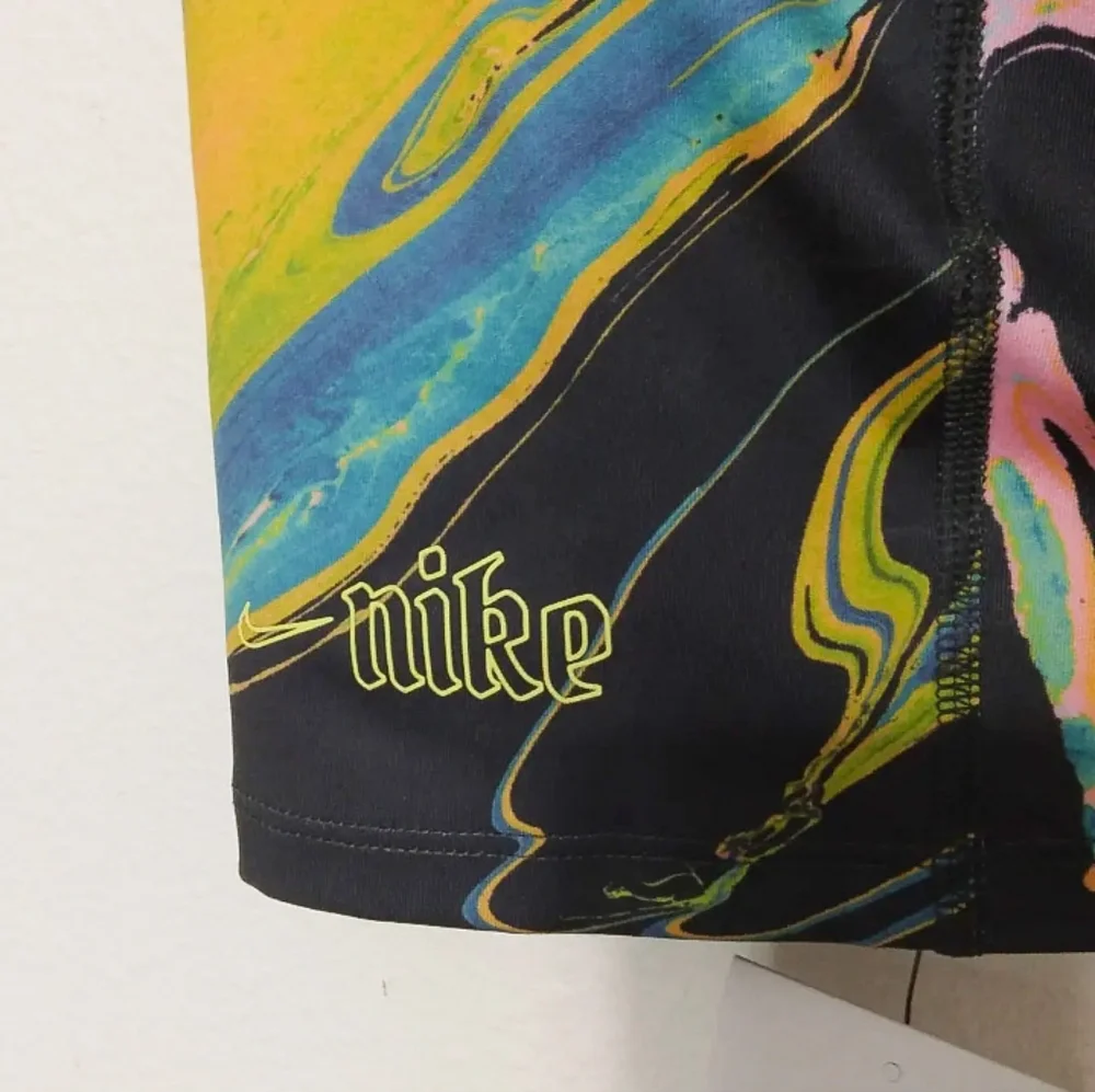 Nike abstract print