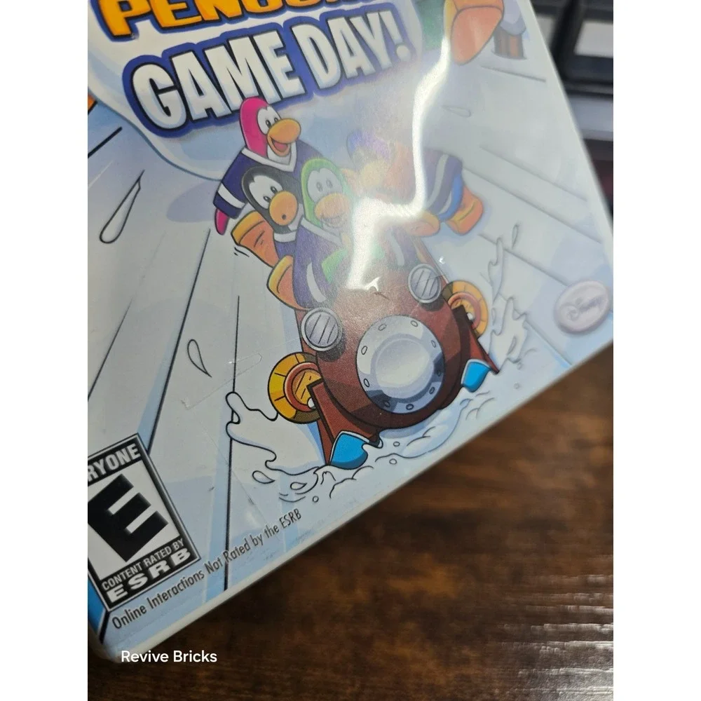 N/A club penguin