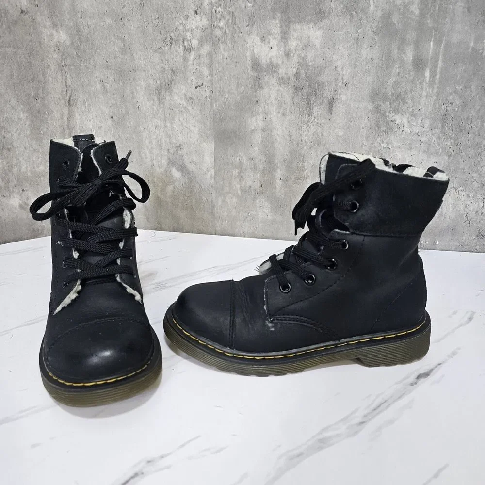 Dr. Martens dr martens