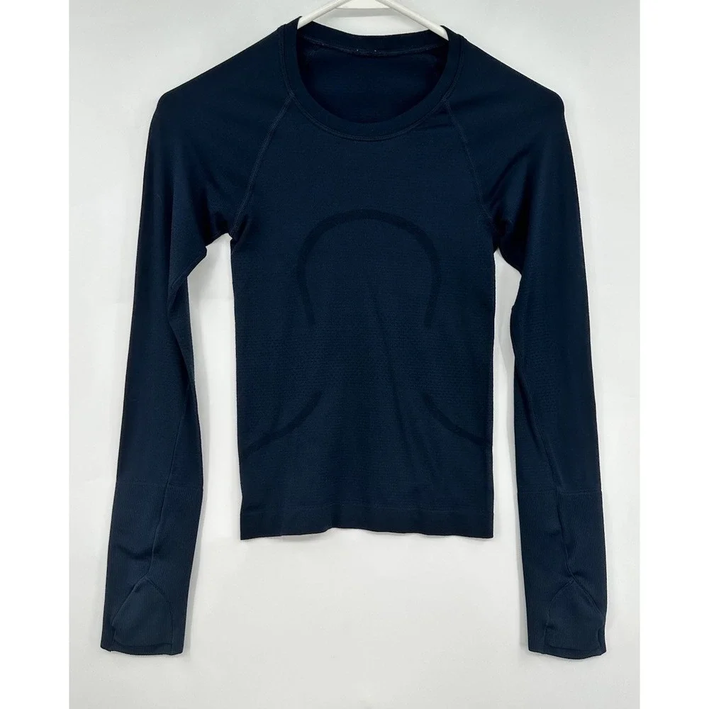 Lululemon True Navy Blue Swiftly Tech Long Sleeve Athletic Top Women's Size 0