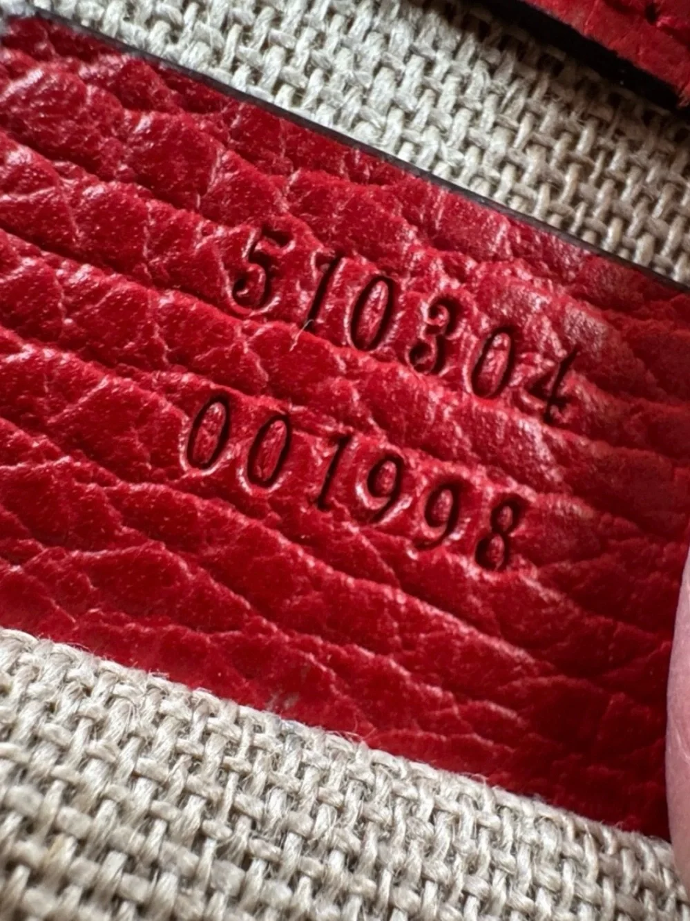 Gucci Interlocking G Small Crossbody Bag Red Grained Calfskin Leather